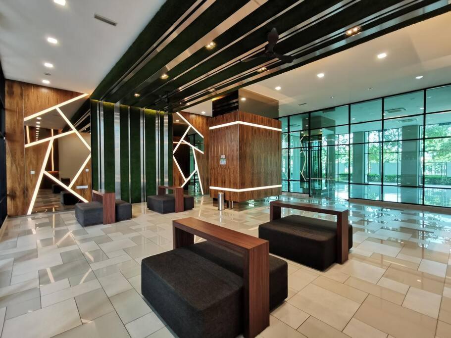 Apartemen Forest In The Sky 3br 8pax Netflix!! High Floor By *