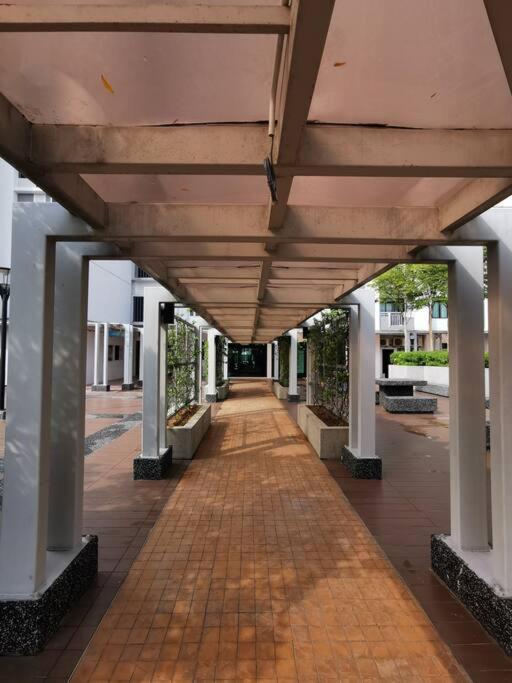 Apartment Forest In The Sky 3br 8pax Netflix!! High Floor By *